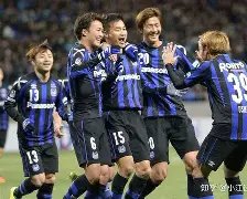 王楚钦新加,坡赛男单,强崭露头角,香港赛马会,香港马会,赛马赛事,马术资讯