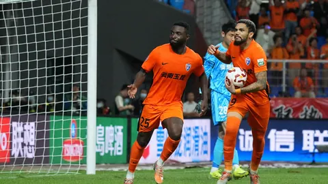 欧冠积分榜激战正酣：英超以74分领跑，独占魁首，意甲紧随其后，位居次席！