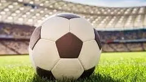 巴黎城下战况胶着，对方门将捍卫均势